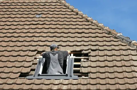Pose de velux - Villefranche-de-Rouergue